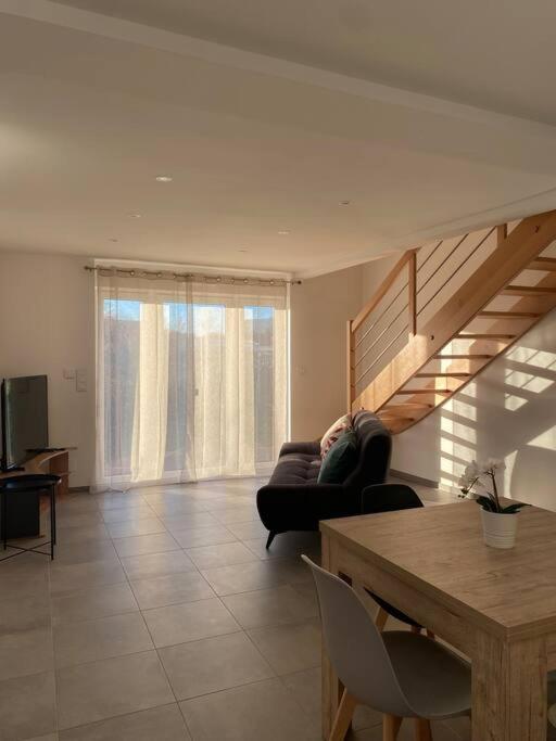 Appartement Dans Une Grange Renovee Strasbourg Exterior foto